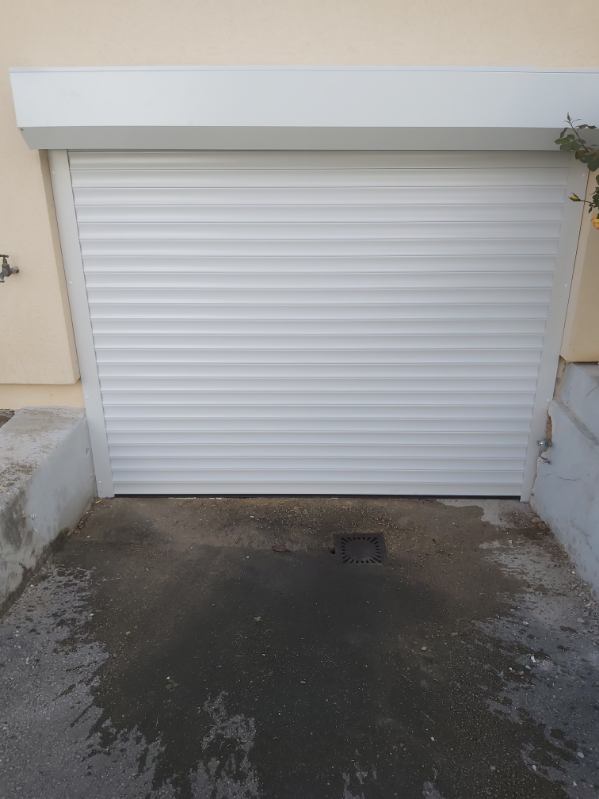 Porte de garage  domblans 39210